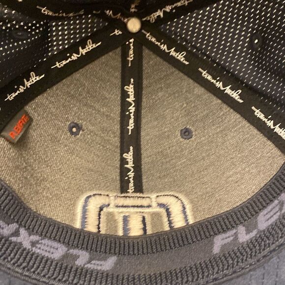 TRAVIS MATHEW Flex Fit Hat Size S to M - Picture 3 of 4